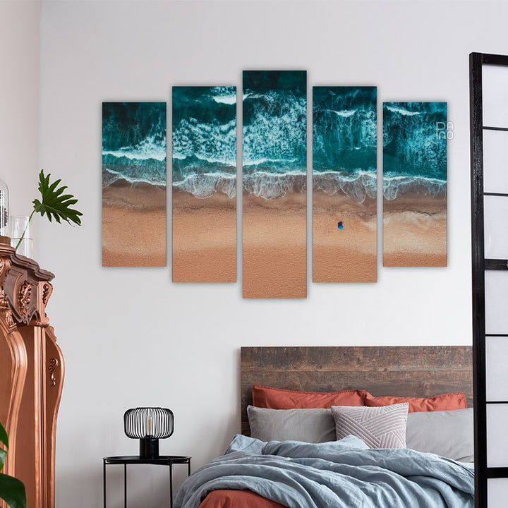 Beach with Turquoise Sea Waves – reference image 3