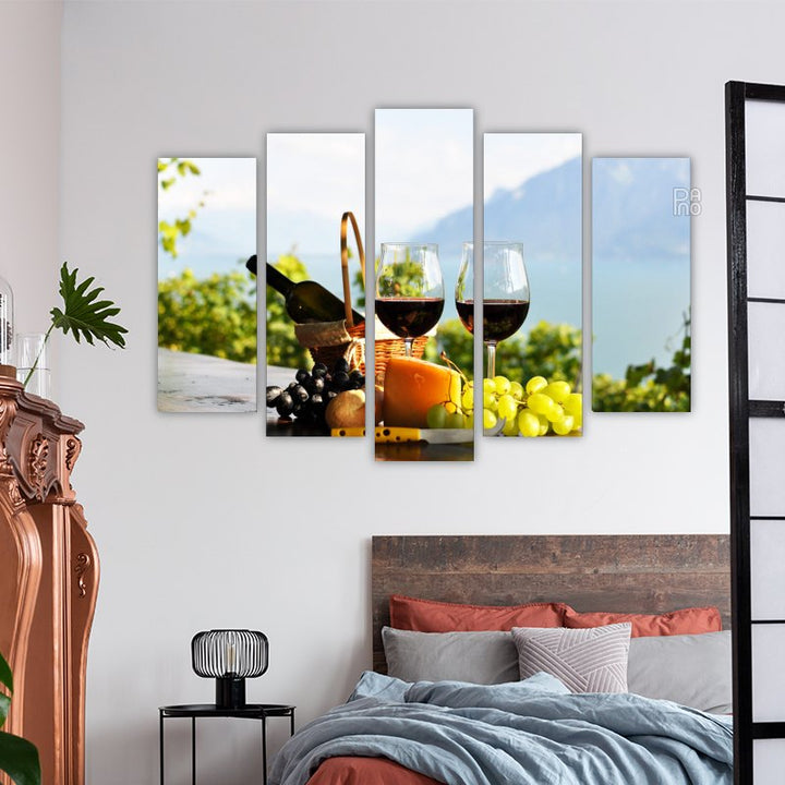 Wine and grapes – reference image 3