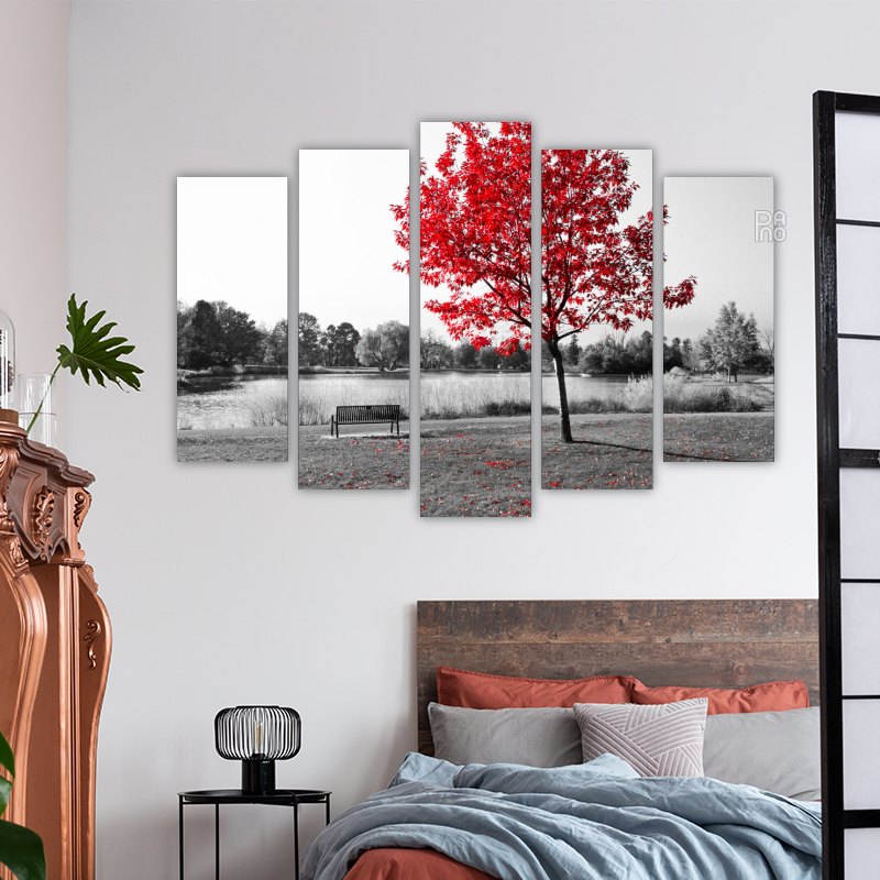 Red Tree on Black and White Background – reference image 3