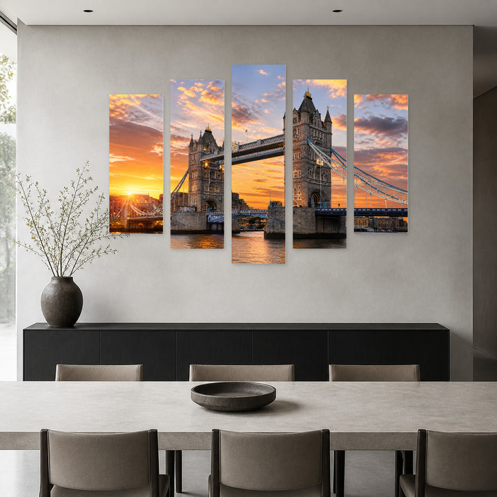 Golden Sunset over London Bridge — five-panel wall art in alternate frontal interior | 5wallart 51023 M4