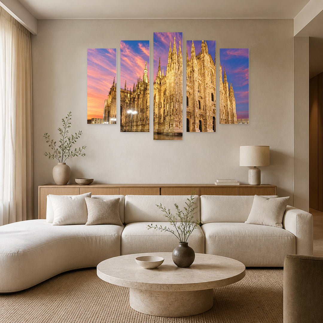 Cathedral in Milan, Italy in Winter — five-panel wall art in alternate frontal interior | 5wallart 51156 M4