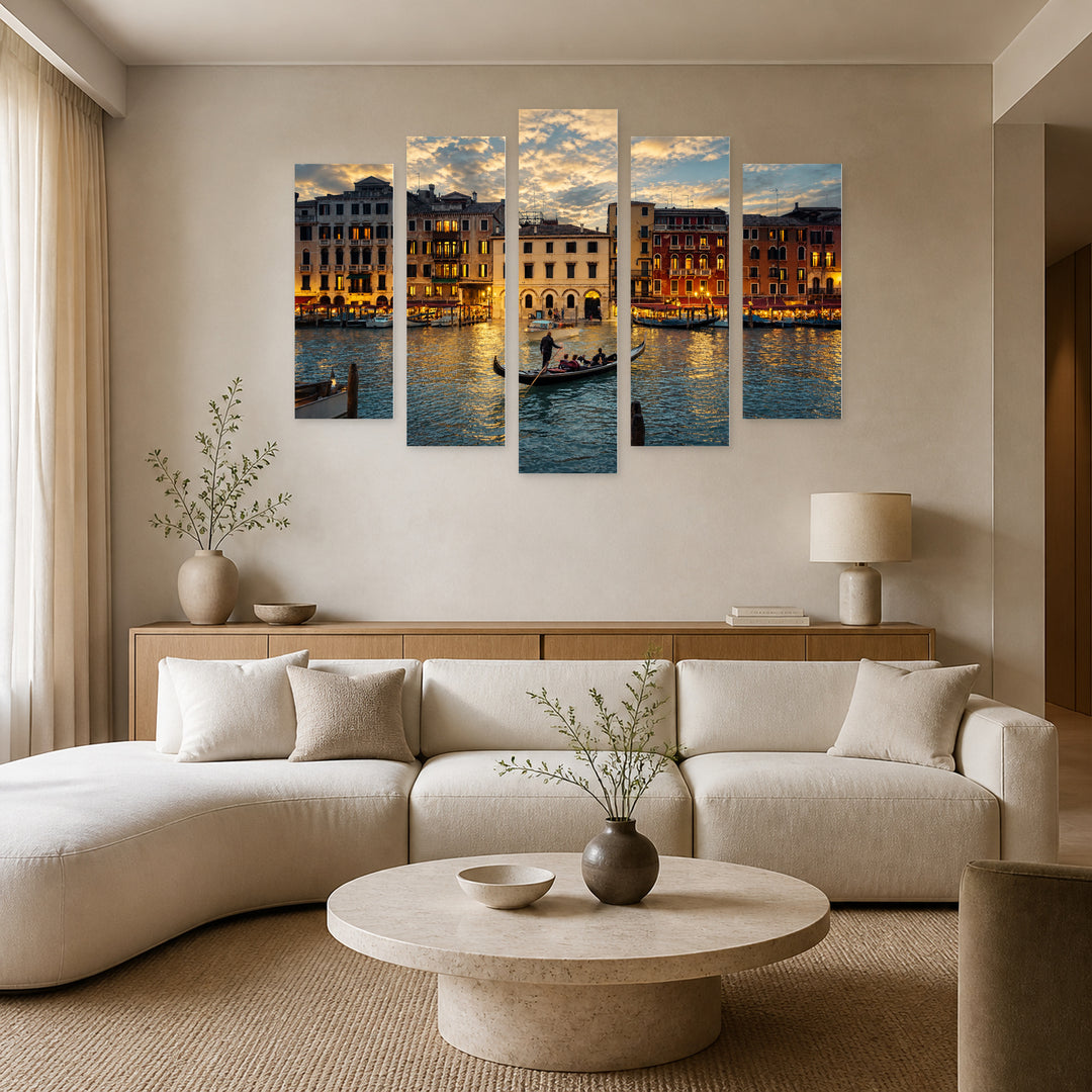 Grand Canal, Venice — five-panel wall art in alternate frontal interior | 5wallart 51194 M4