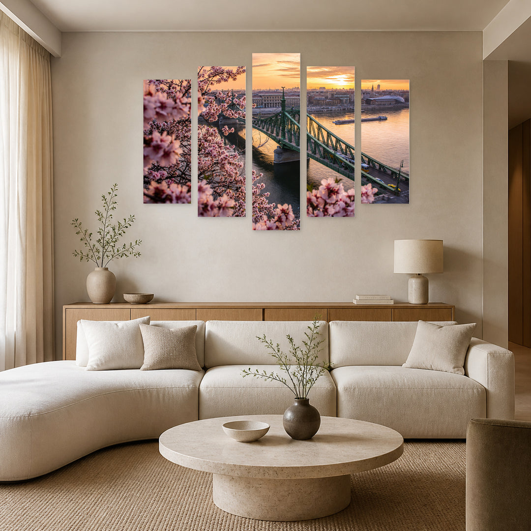 Bridge over the Danube, Budapest Urban Panorama — five-panel wall art in alternate frontal interior | 5wallart 51220 M4