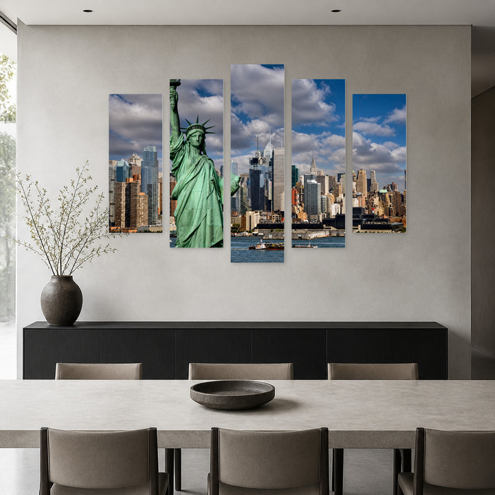 Statue of Liberty New York with Dramatic Contrast — five-panel wall art in alternate frontal interior | 5wallart 51321 M4