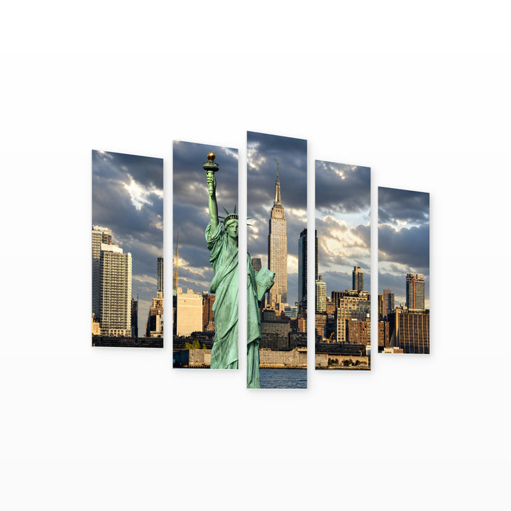 Buildings with Statue of Liberty with Dramatic Contrast — five-panel wall art on white background in perspective | 5wallart 51690 M1