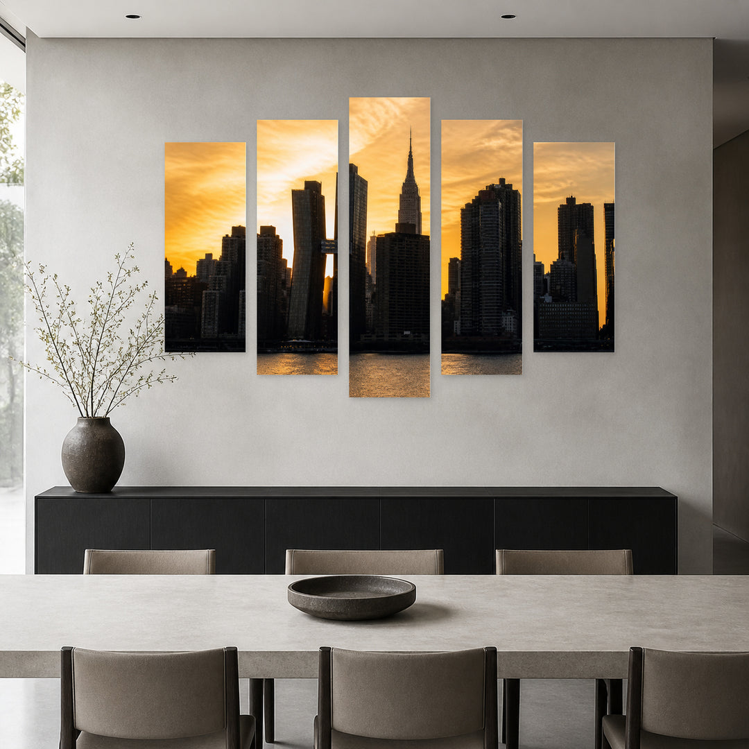 Silhouettes of Buildings in Manhattan at Golden Sunset — five-panel wall art in frontal interior | 5wallart 52072 M3