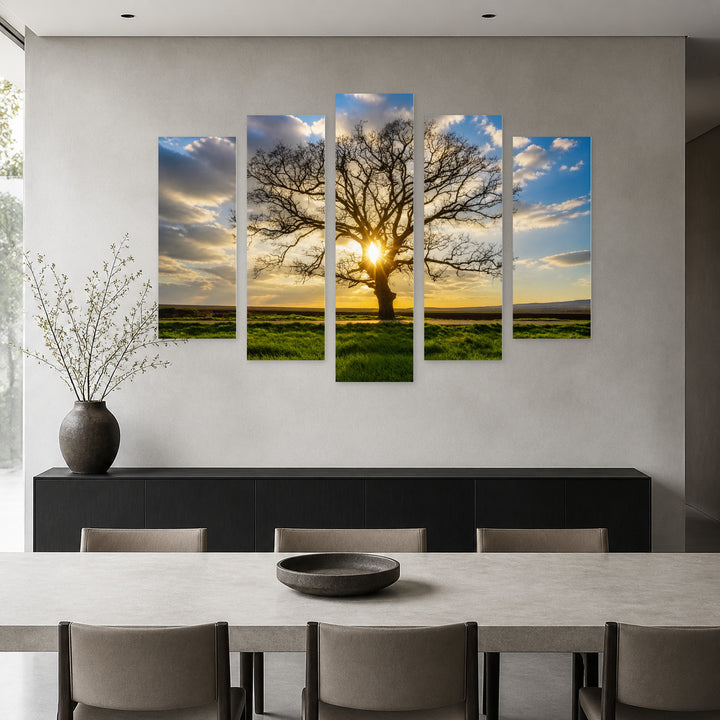 Large Tree in a Field in Serene Light — five-panel wall art in alternate frontal interior | 5wallart 52203 M4