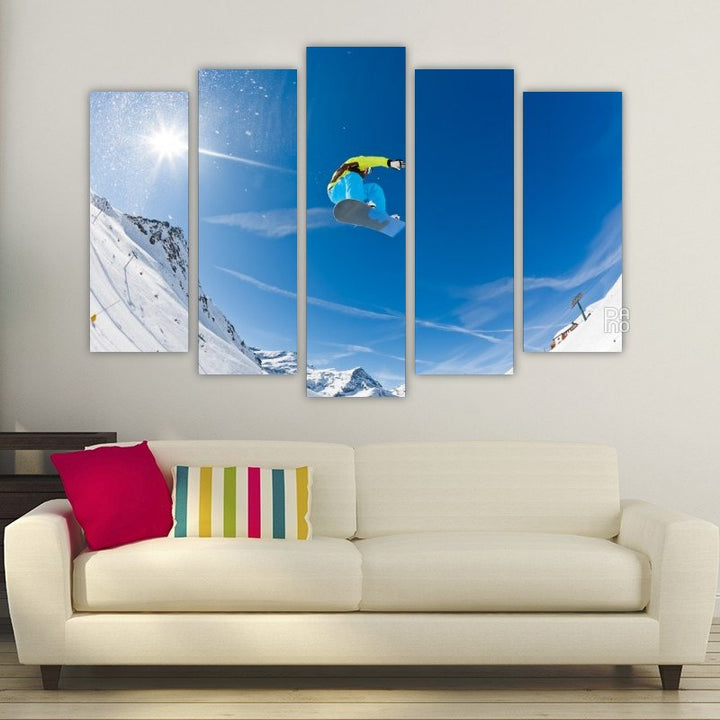 Snowboarder in the Air – five-piece modular wall art