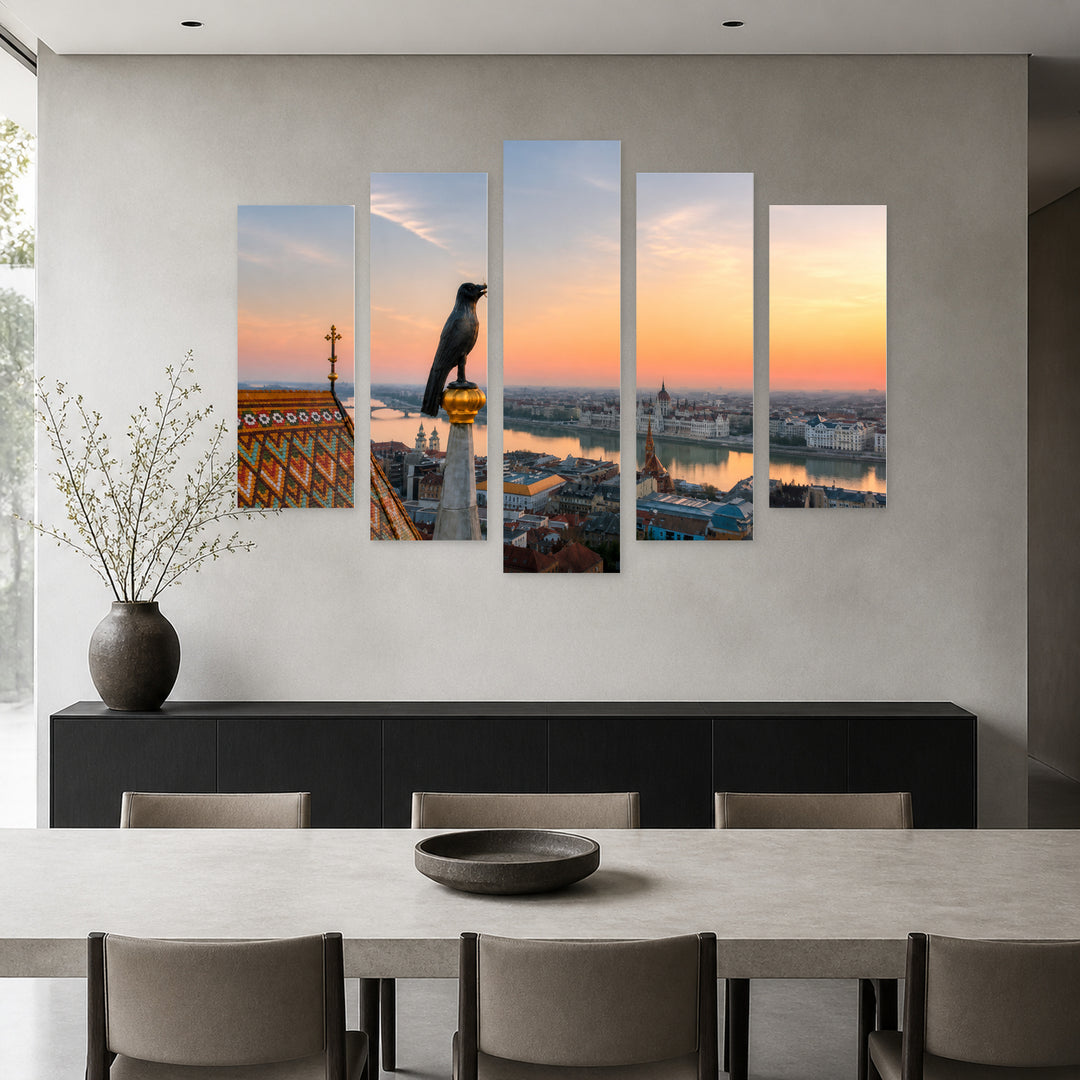 Raven with a Ring in Blue and Gold — five-panel wall art in frontal interior | 5wallart 52386 M3