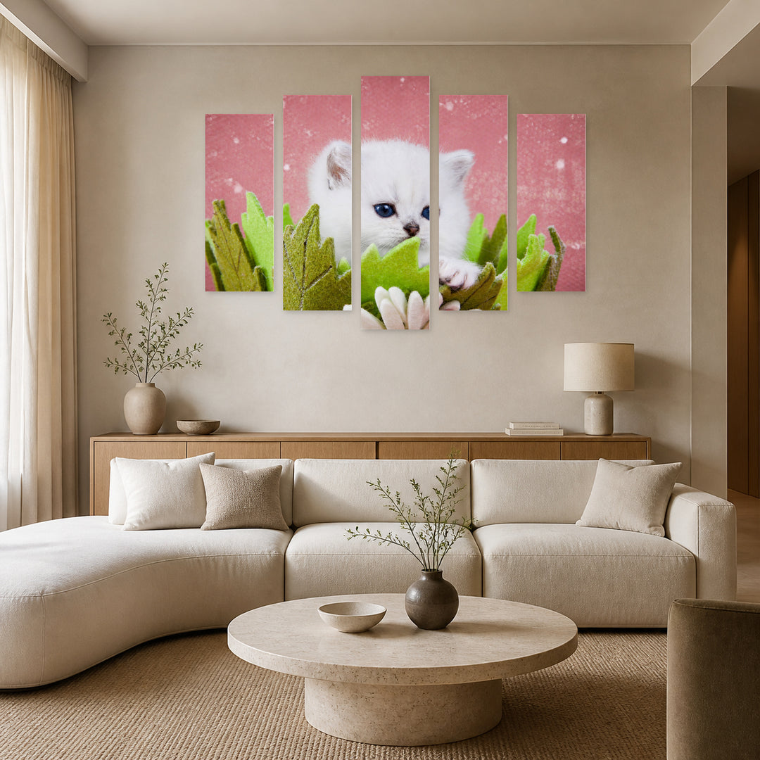 British White Kitten in Winter — five-panel wall art in alternate frontal interior | 5wallart 52880 M4