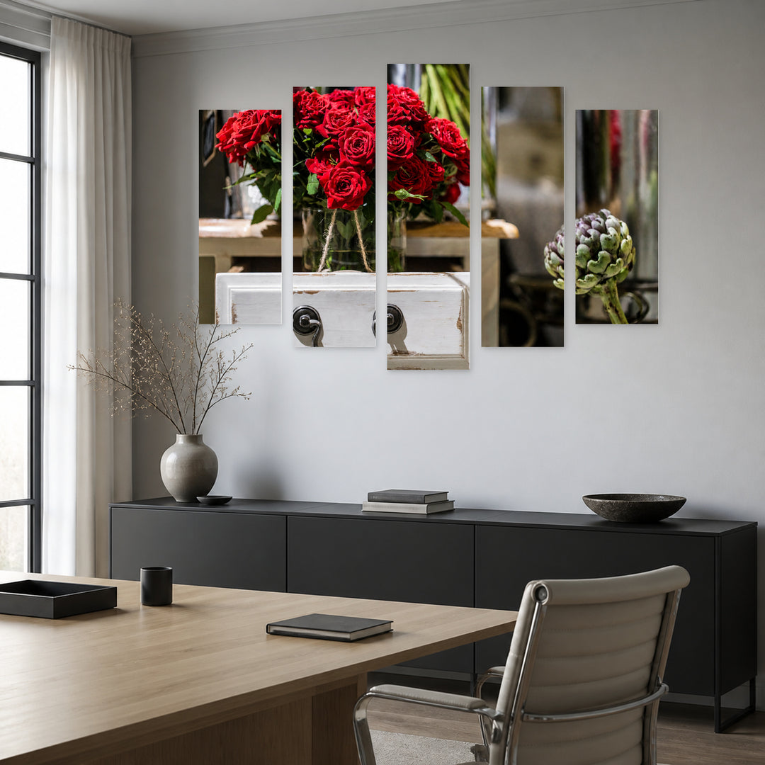 Bouquet of Red Roses with Dramatic Contrast — five-panel wall art in frontal interior | 5wallart 52990 M3