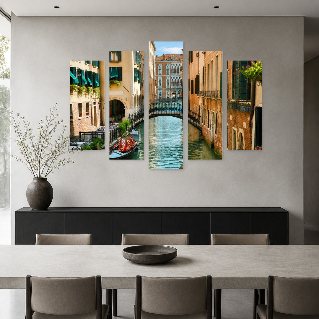 Summer Day in Venice in Serene Light — five-panel wall art in frontal interior | 5wallart 53762 M3