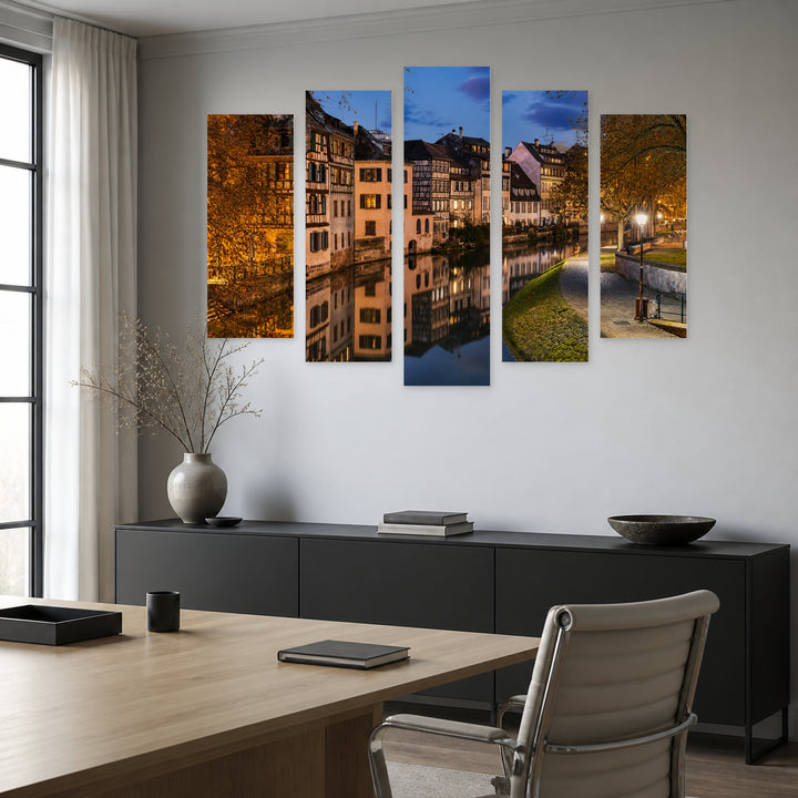 Il Reca in Serene Light — five-panel wall art in frontal interior | 5wallart 53828 M3