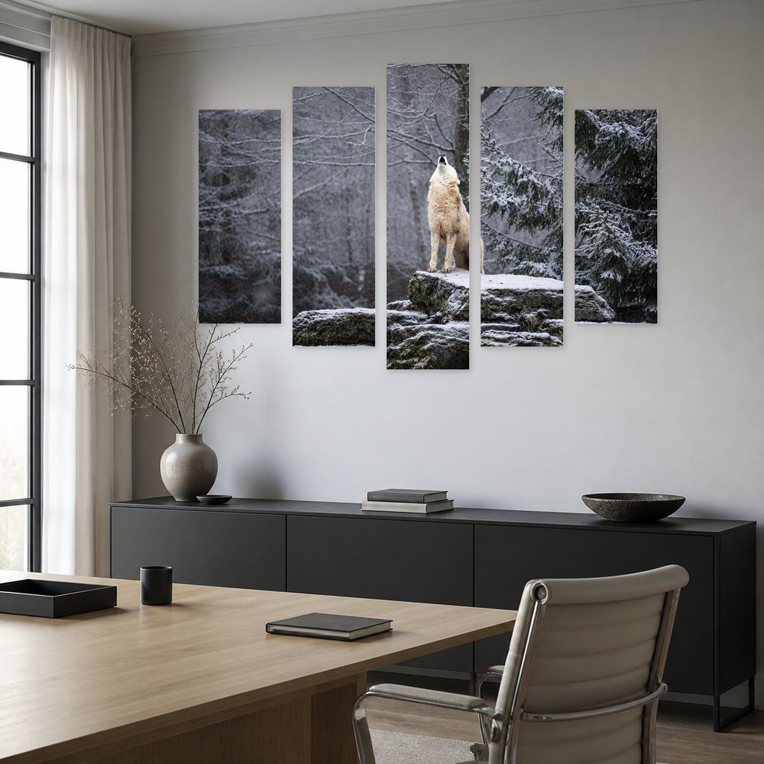 Howling White Wolf in Winter — five-panel wall art in frontal interior | 5wallart 53956 M3