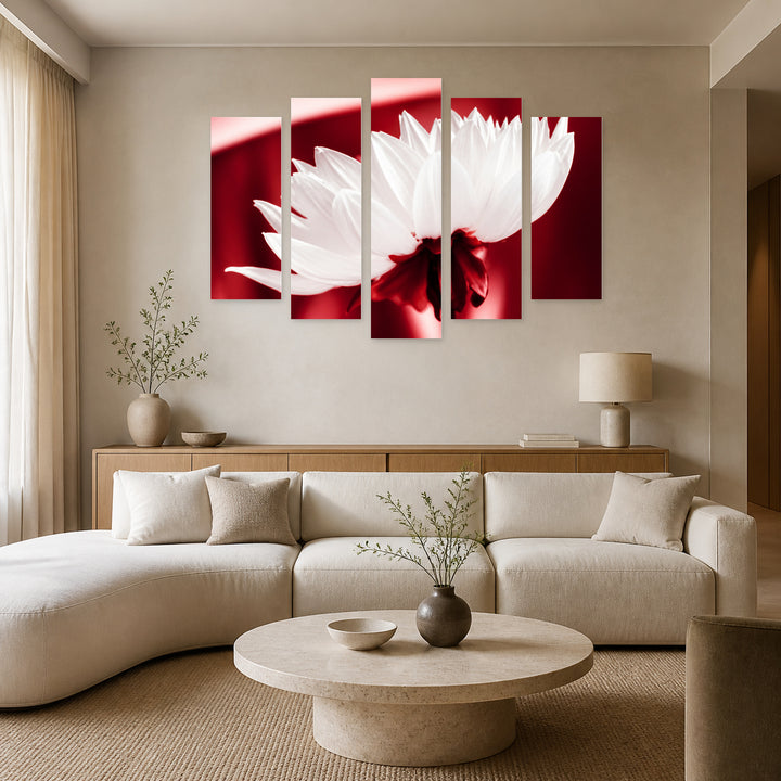 Blooming Flower in Vivid Color — five-panel wall art in frontal interior | 5wallart 54175 M3