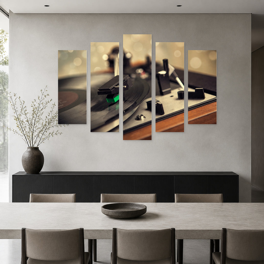 Vintage Gramophone in Serene Light — five-panel wall art in alternate frontal interior | 5wallart 54583 M4