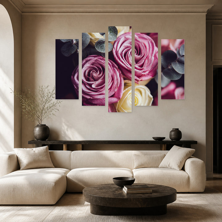 Bouquet of Roses with Geometric Rhythm — five-panel wall art in frontal interior | 5wallart 54617 M3
