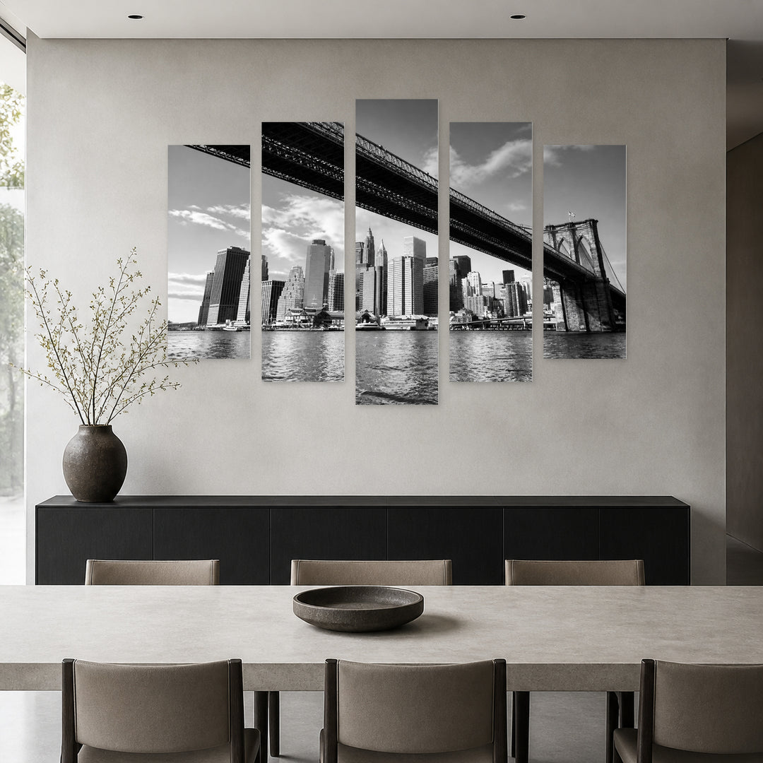 Brooklyn Bridge - New York in Serene Light — five-panel wall art in alternate frontal interior | 5wallart 54819 M4