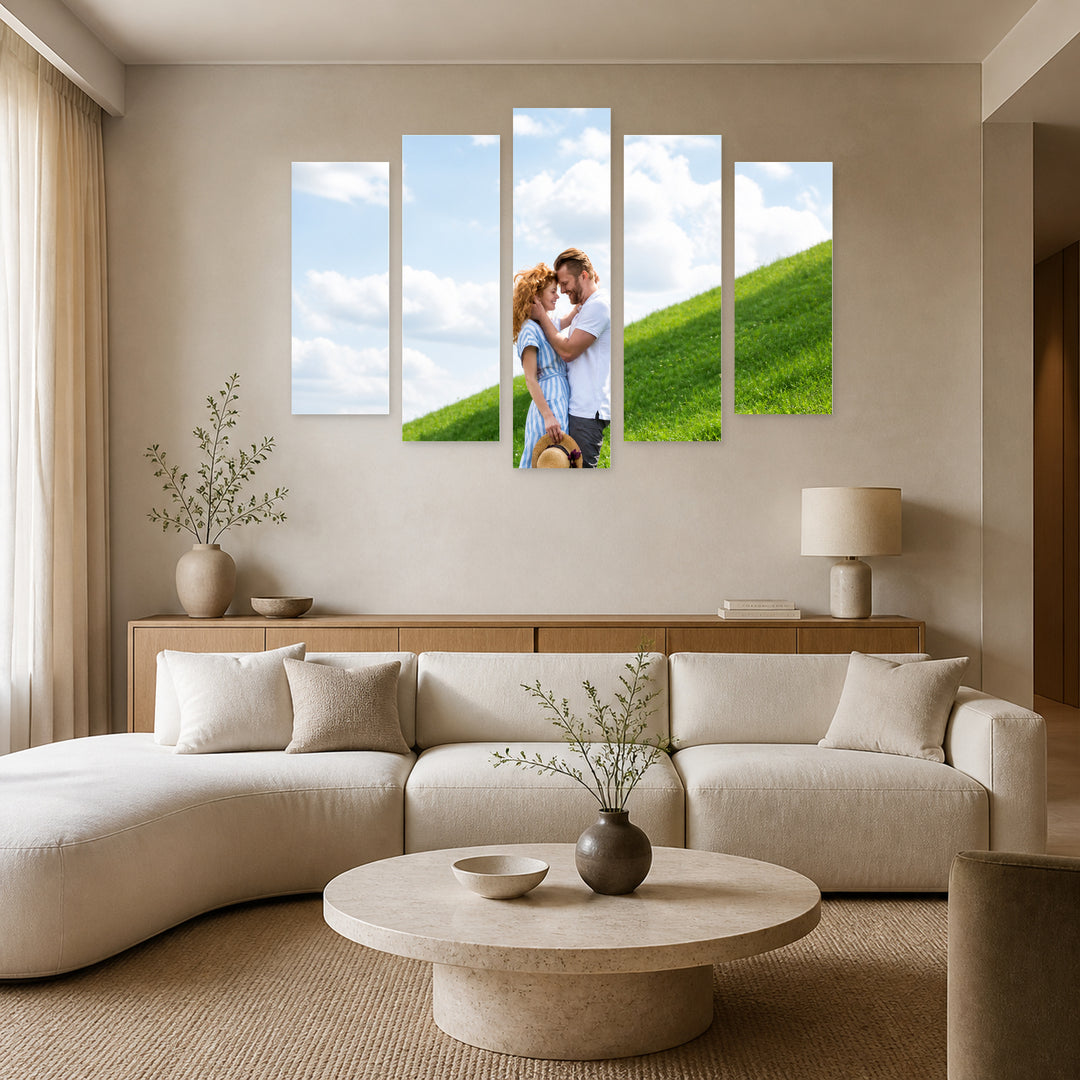 Happy Couple Modern Composition — five-panel wall art in frontal interior | 5wallart 54871 M3