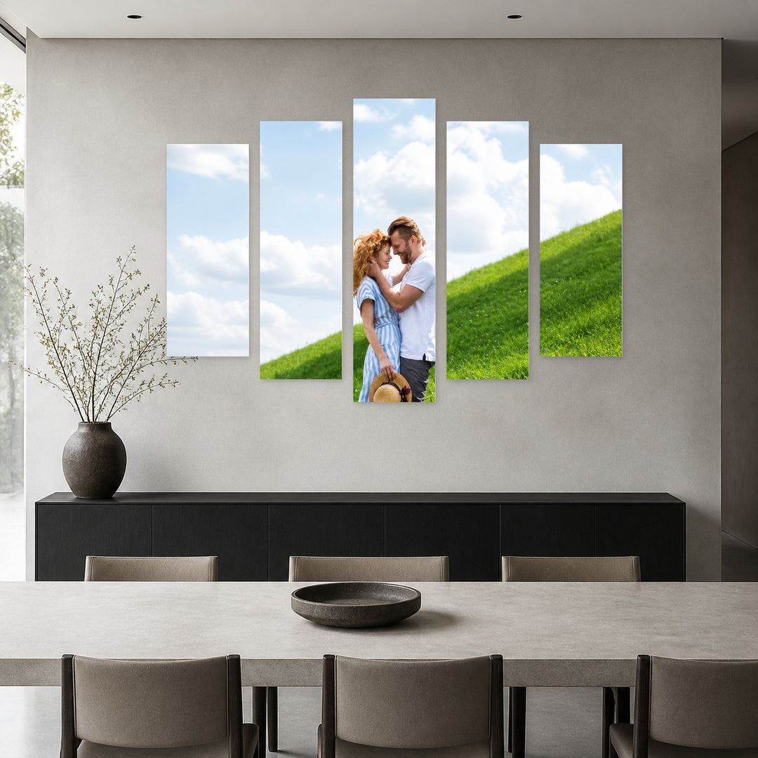 Happy Couple Modern Composition — five-panel wall art in alternate frontal interior | 5wallart 54871 M4