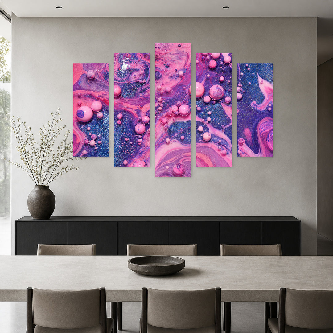 Abstract Acrylic Bubbles with Dreamlike Atmosphere — five-panel wall art in frontal interior | 5wallart 54888 M3