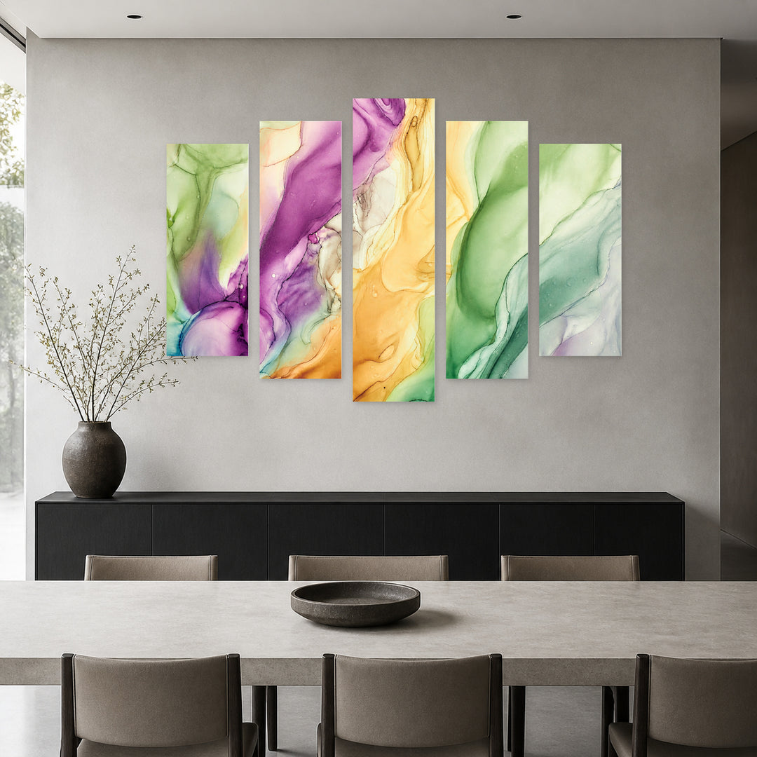 Marble Texture in Natural Colors with Geometric Rhythm — five-panel wall art in frontal interior | 5wallart 54954 M3