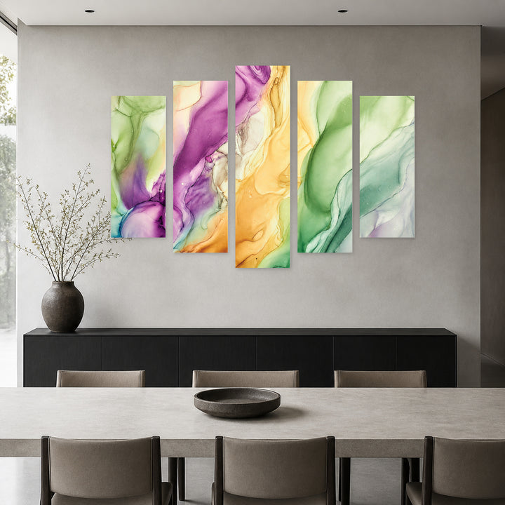 Marble Texture in Natural Colors with Geometric Rhythm — five-panel wall art in frontal interior | 5wallart 54954 M3