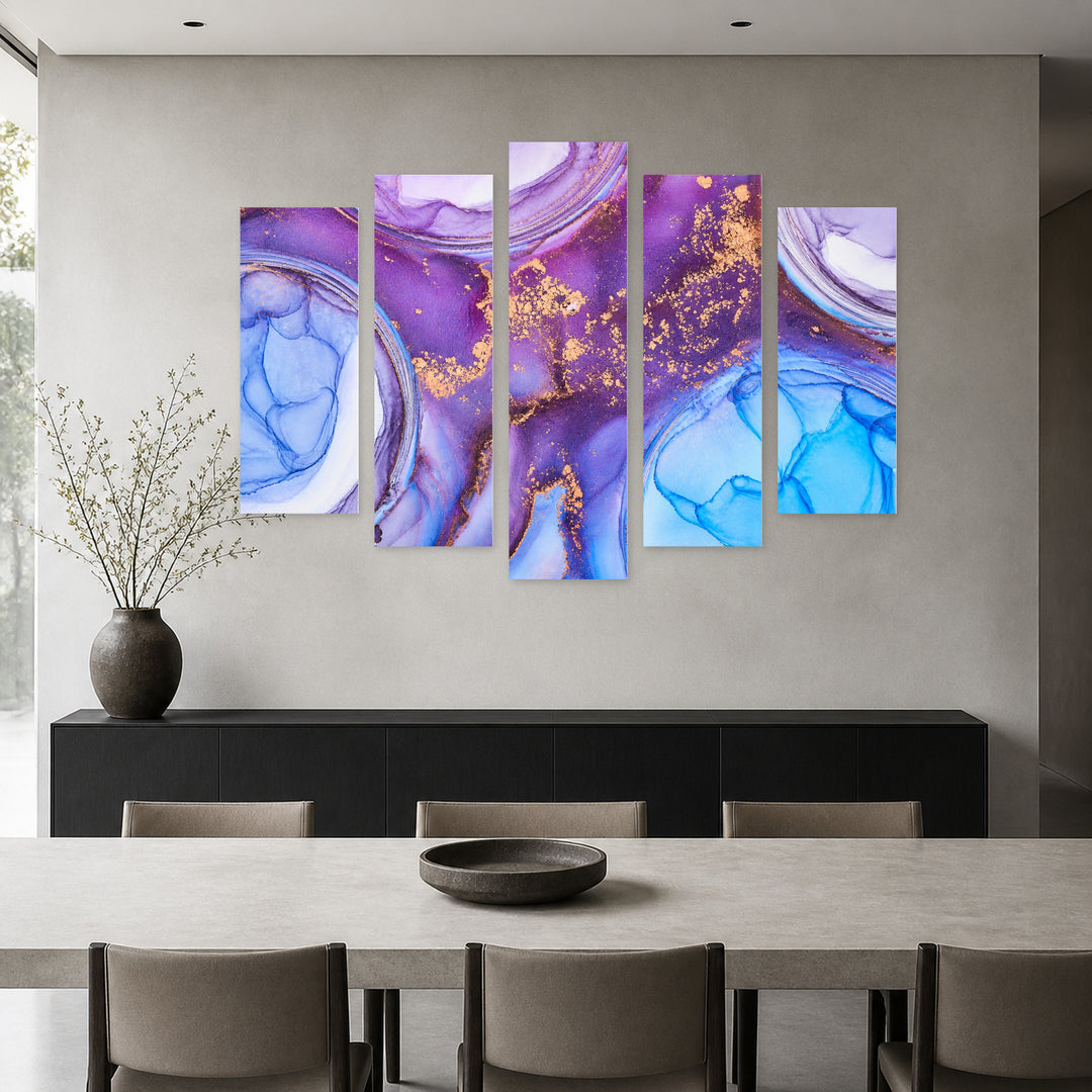 Marble Effect in Purple in Serene Light II — five-panel wall art in alternate frontal interior | 5wallart 54975 M4