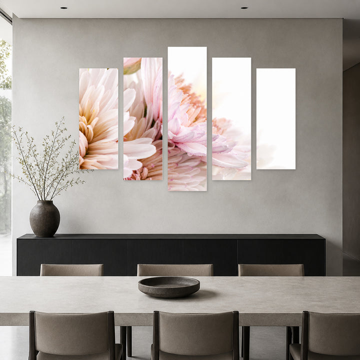 Flowers in Vivid Color — five-panel wall art in alternate frontal interior | 5wallart 55091 M4