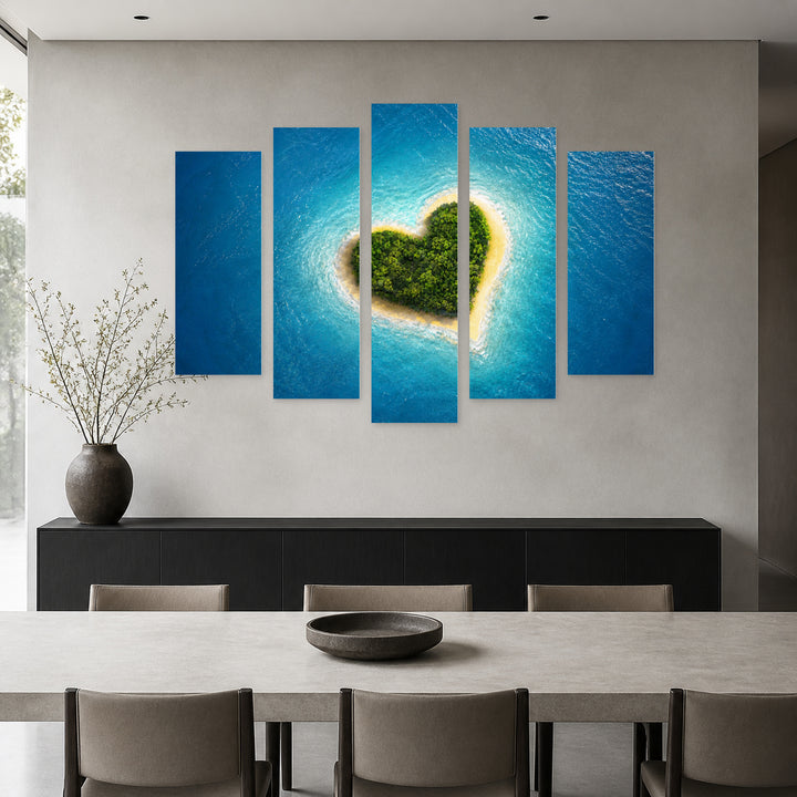 Tropical Heart-shaped Island in Blue and Gold — five-panel wall art in frontal interior | 5wallart 55282 M3