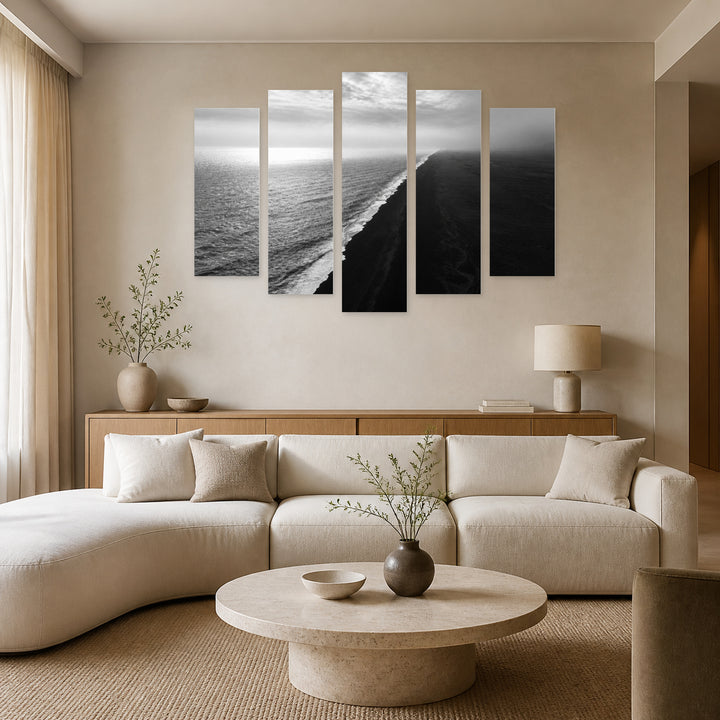 Black and White Seascape with Geometric Rhythm — five-panel wall art in frontal interior | 5wallart 55291 M3