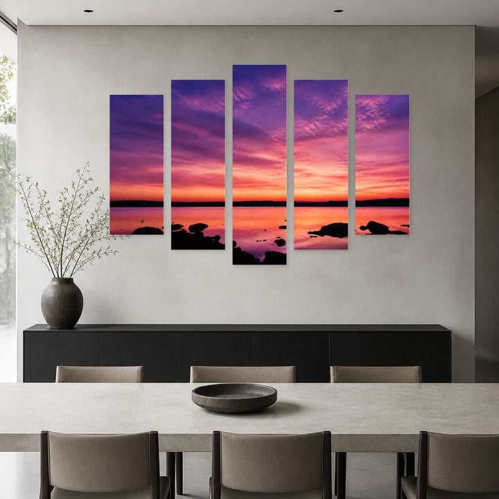 Romantic Sunset over the Sea with Dreamlike Atmosphere — five-panel wall art in alternate frontal interior | 5wallart 55325 M4