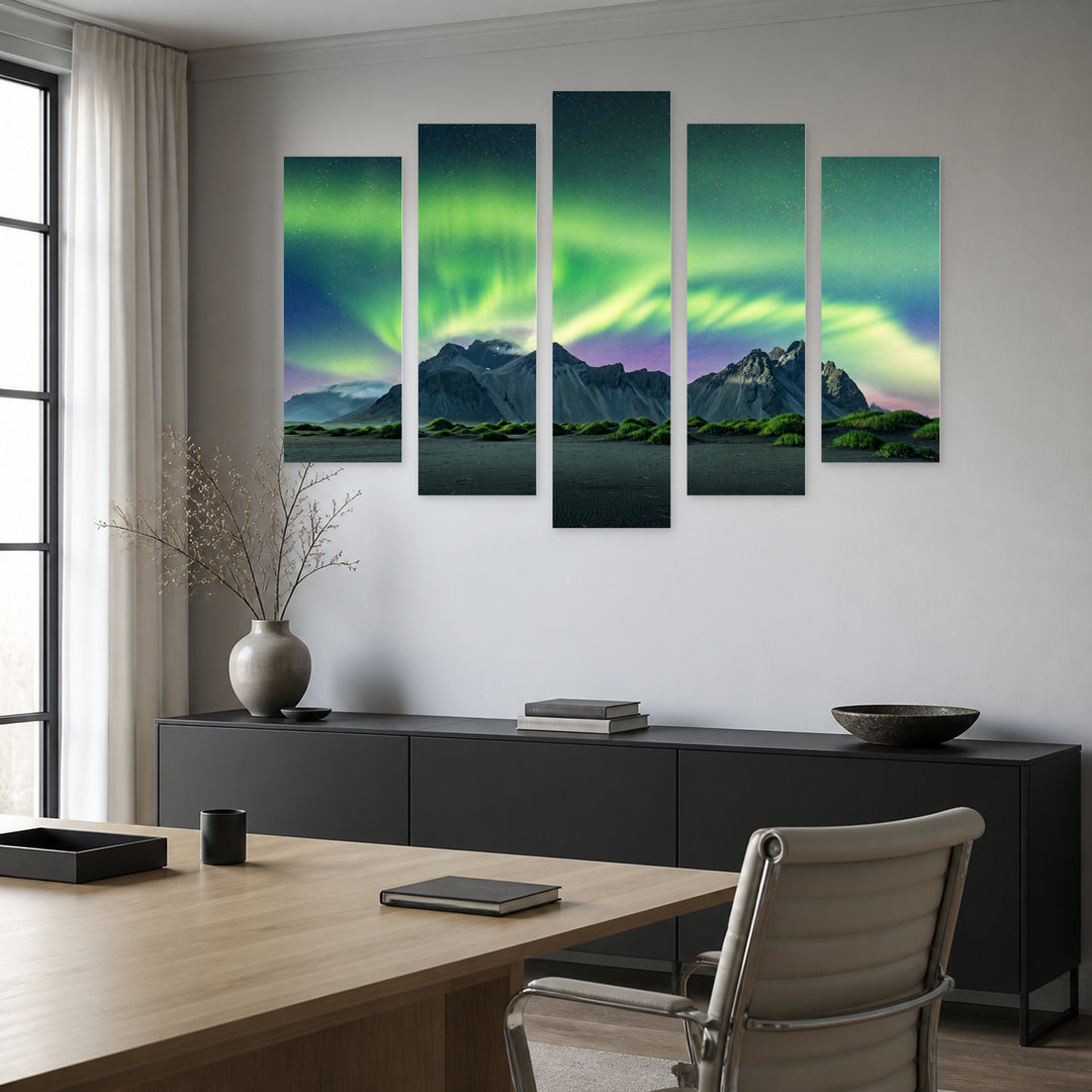 Northern Lights over Desert Dunes in Serene Light — five-panel wall art in frontal interior | 5wallart 55396 M3