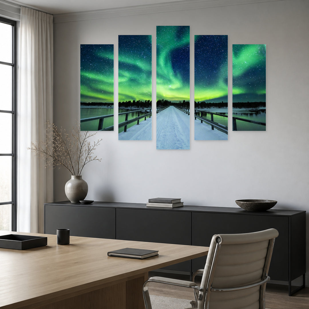 Northern Lights in Winter in Vivid Color — five-panel wall art in alternate frontal interior | 5wallart 55451 M4