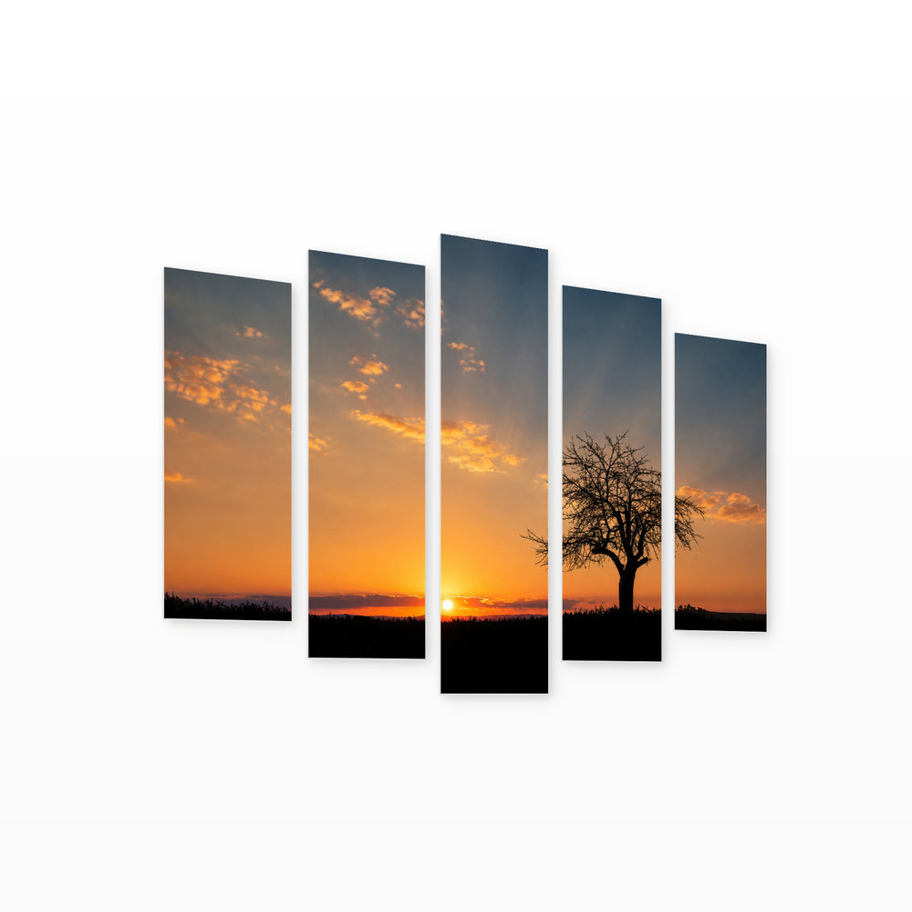 Golden Sunset over Tree II — five-panel wall art on white background in perspective | 5wallart 55472 M1