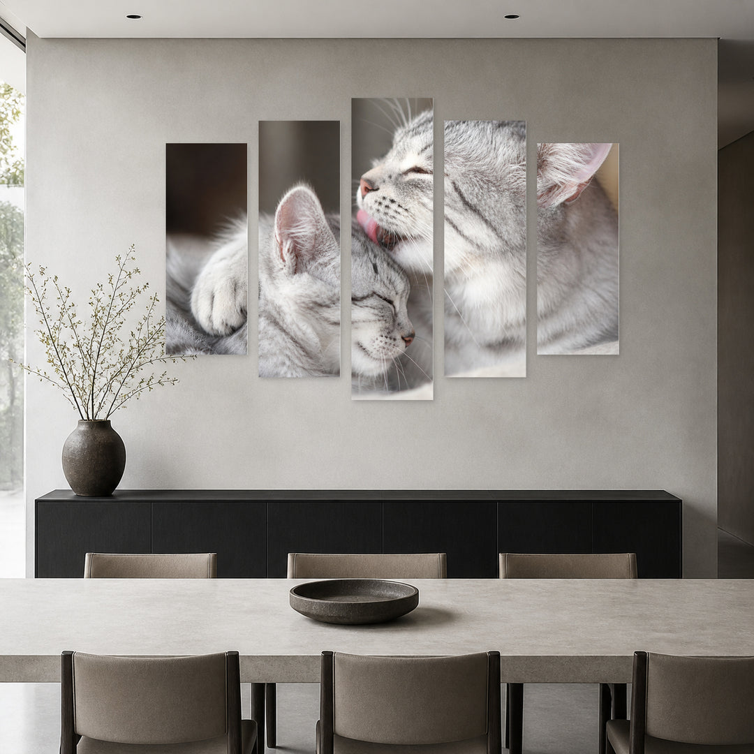 Siberian Cats in Serene Light — five-panel wall art in frontal interior | 5wallart 55554 M3