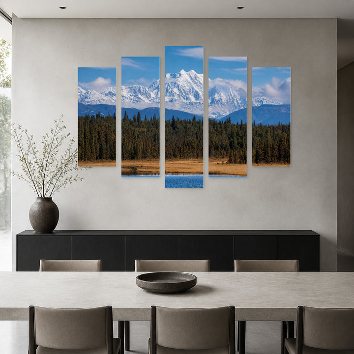 Mount Mckinley in Winter — five-panel wall art in frontal interior | 5wallart 55560 M3