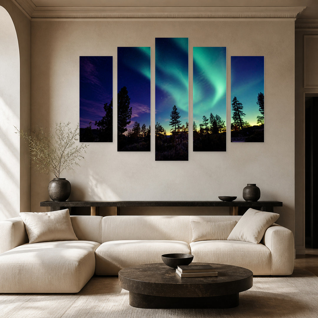 Northern Lights in Alaska at Night — five-panel wall art in frontal interior | 5wallart 55579 M3