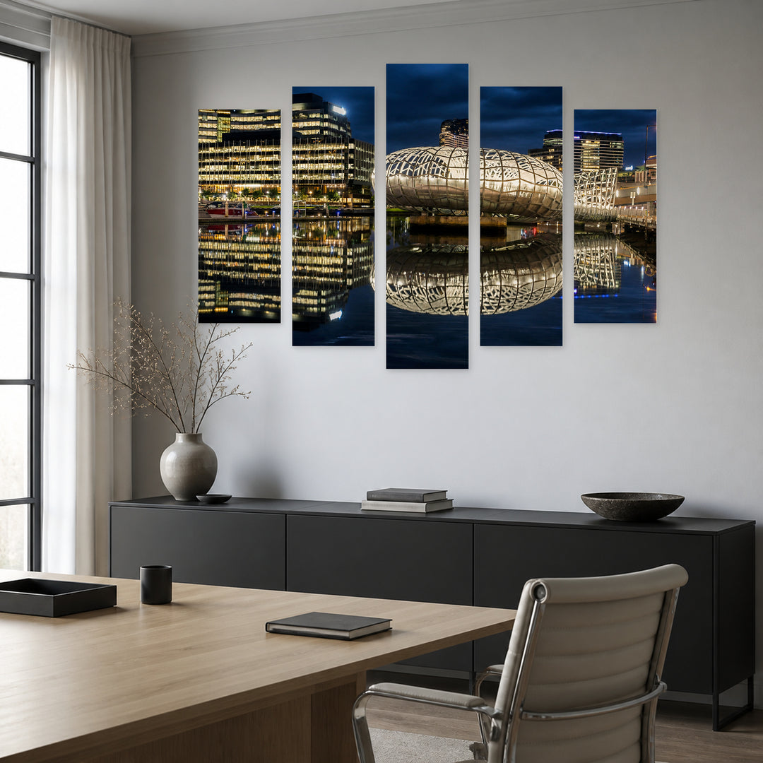 Night View of Melbourne with Dramatic Contrast — five-panel wall art in frontal interior | 5wallart 55660 M3