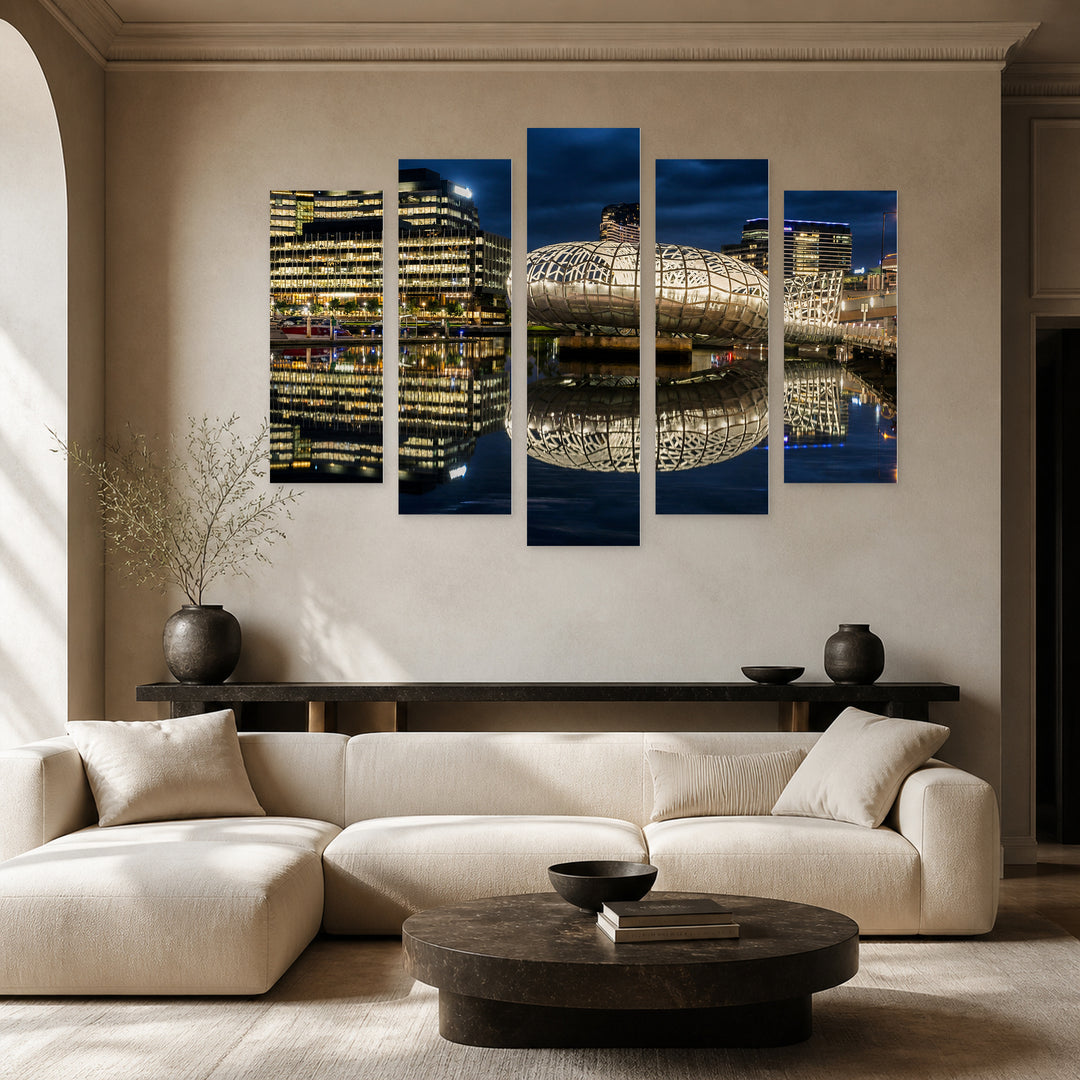 Night View of Melbourne with Dramatic Contrast — five-panel wall art in alternate frontal interior | 5wallart 55660 M4