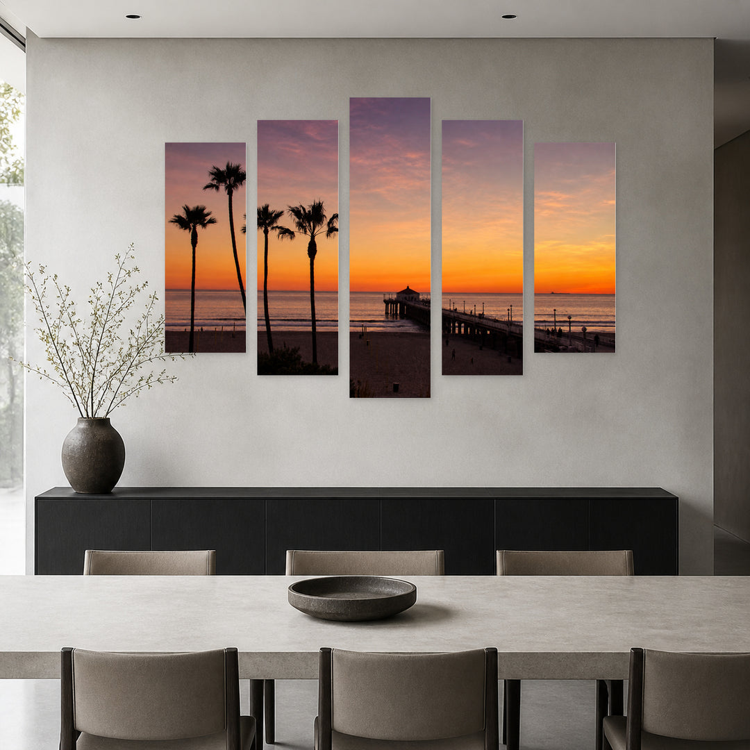 Beach in Manhattan with Dreamlike Atmosphere — five-panel wall art in alternate frontal interior | 5wallart 55675 M4