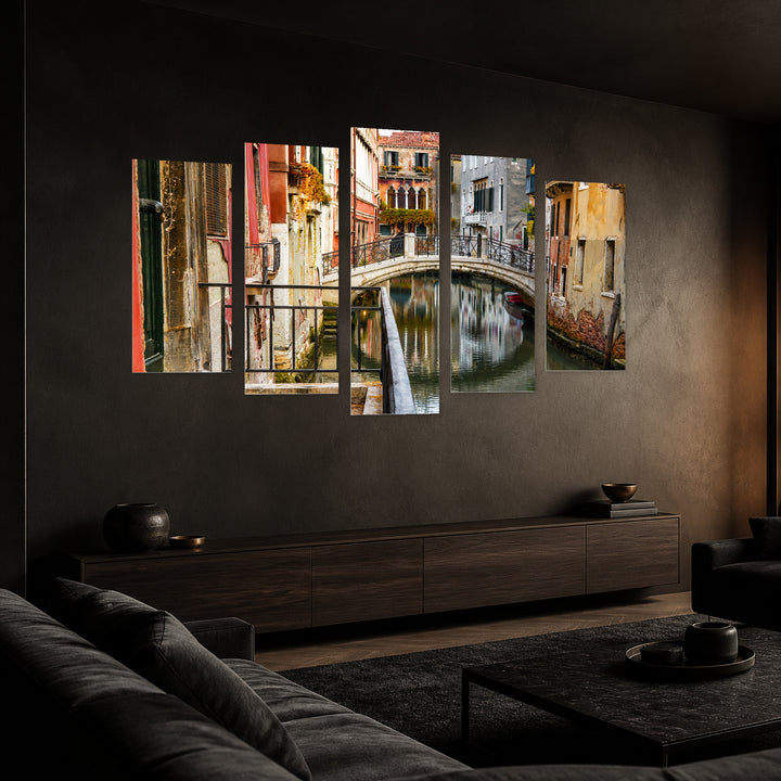 Old Bridge in Venice in Autumn — five-panel wall art in perspective interior | 5wallart 55721 M2