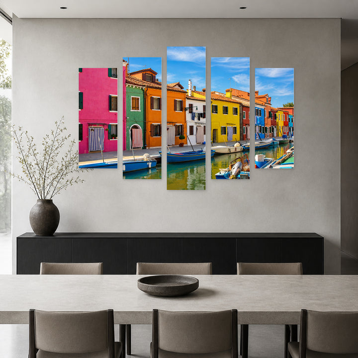 Houses by the Canal in Blue and Gold — five-panel wall art in frontal interior | 5wallart 55800 M3