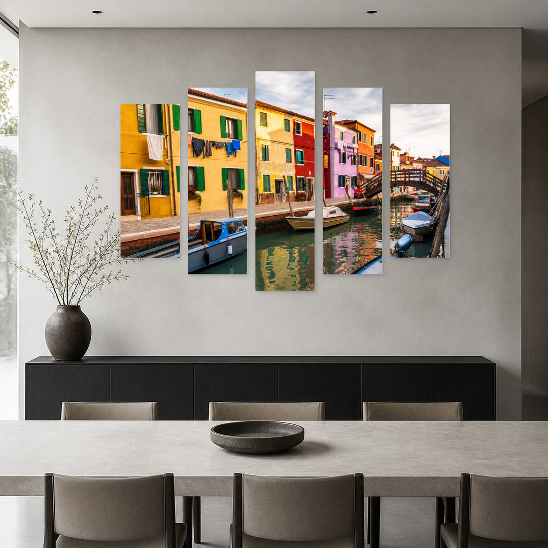 Colorful Buildings in Burano with Dramatic Contrast — five-panel wall art in alternate frontal interior | 5wallart 55801 M4