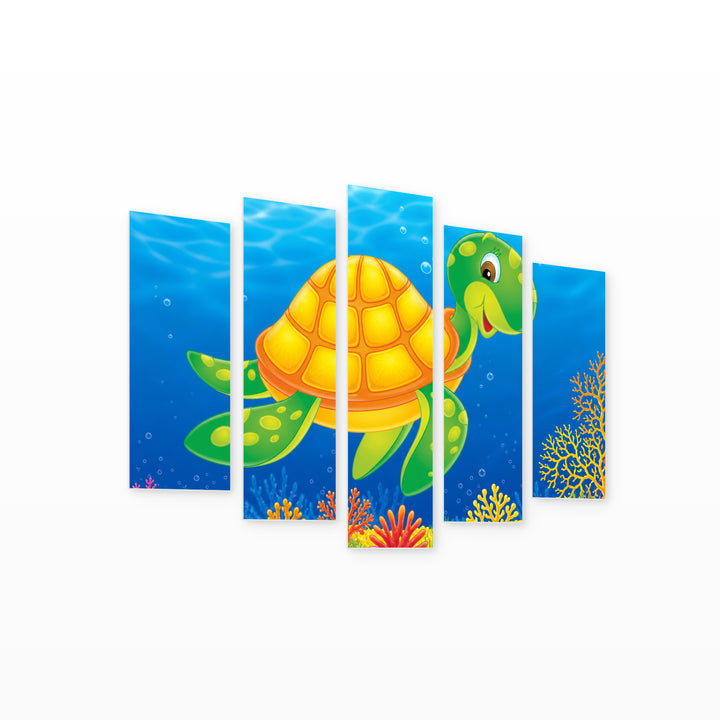 A Sea Turtle in Blue and Gold — five-panel wall art on white background in perspective | 5wallart 55877 M1