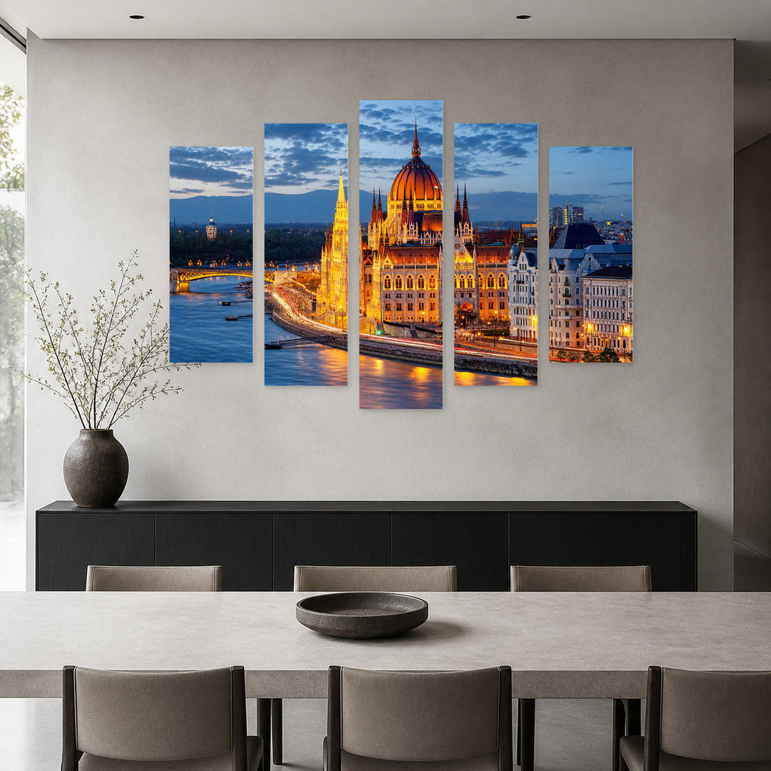 View of the Parliament in Budapest — five-panel wall art in frontal interior | 5wallart 55920 M3
