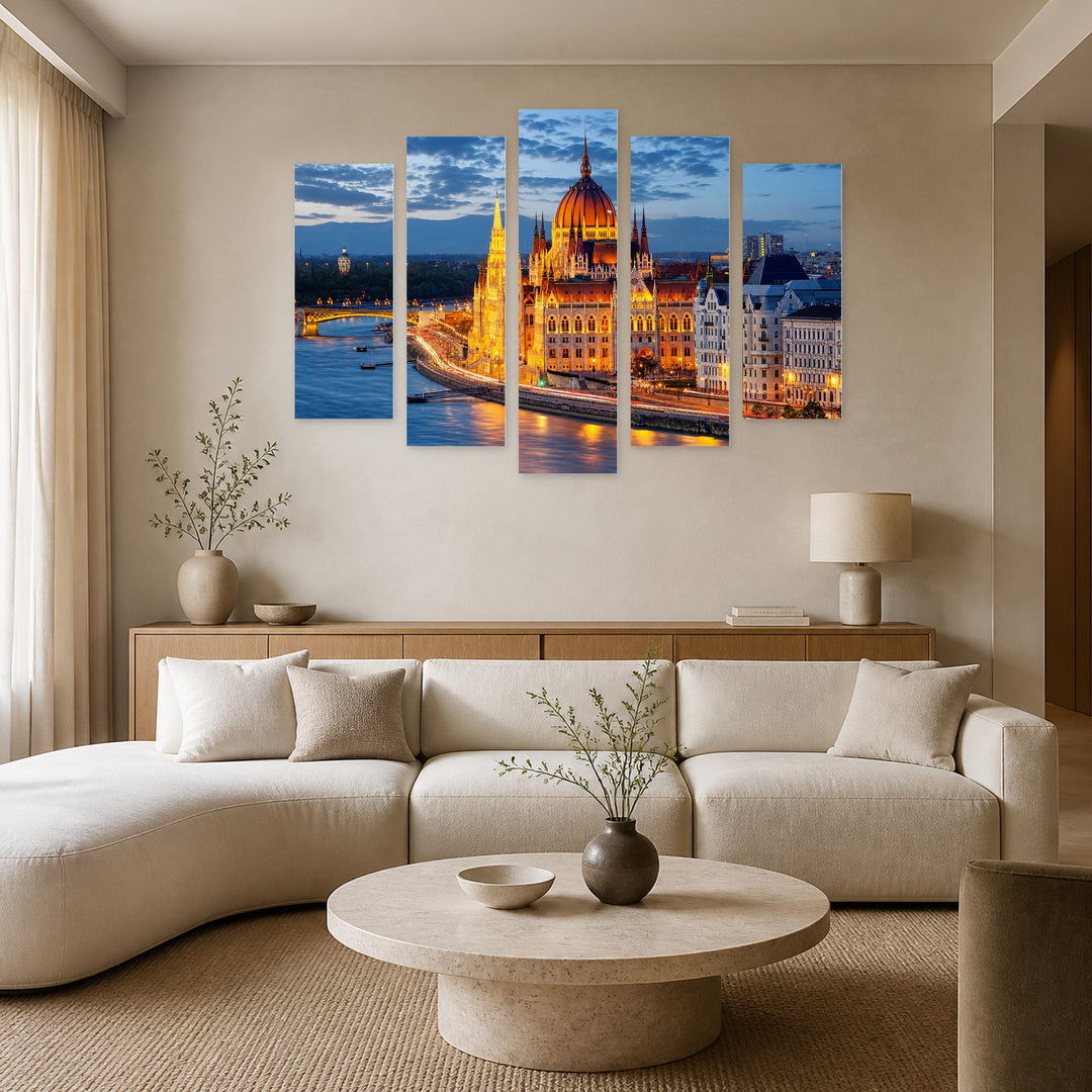 View of the Parliament in Budapest — five-panel wall art in alternate frontal interior | 5wallart 55920 M4