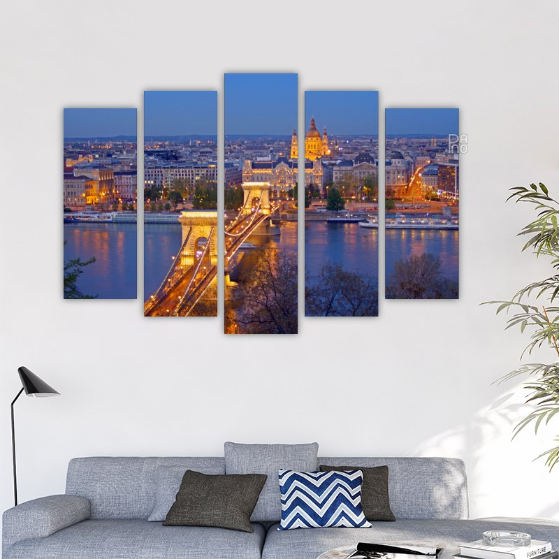 View of Budapest at Night – reference image 2