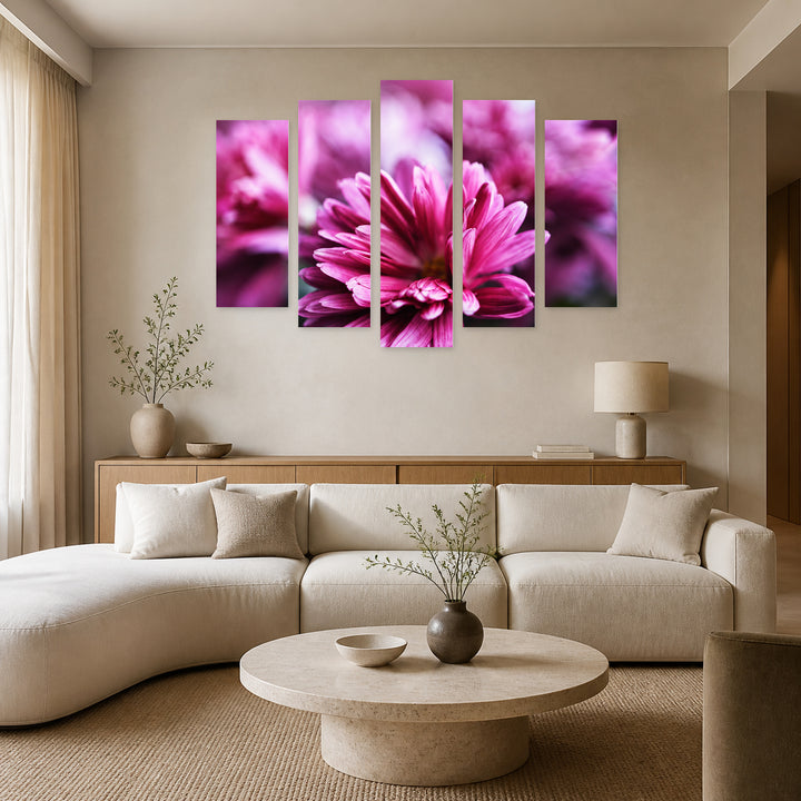 In Focus with Geometric Rhythm — five-panel wall art in frontal interior | 5wallart 57515 M3