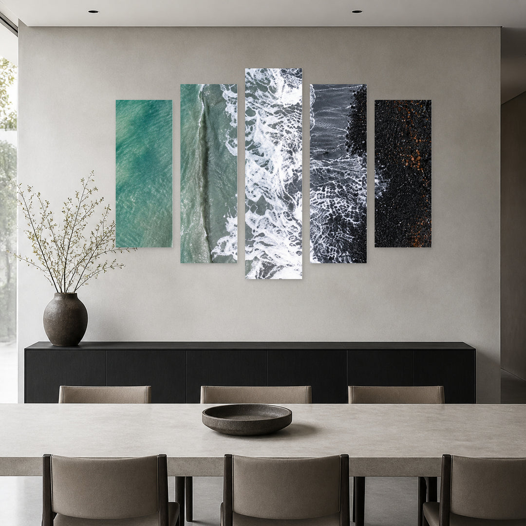 Excitement with Geometric Rhythm — five-panel wall art in frontal interior | 5wallart 57628 M3